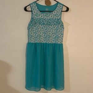 Wonder Nation Teal Floral Lace Dress